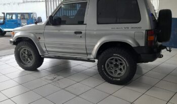 PAJERO GLS 3.0 2P  V6 GASOLINA AUTOMATICA 4X4 R$ 49.990,00 full